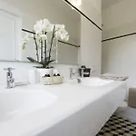 Hotel Villa Verde La Rochelle 3*