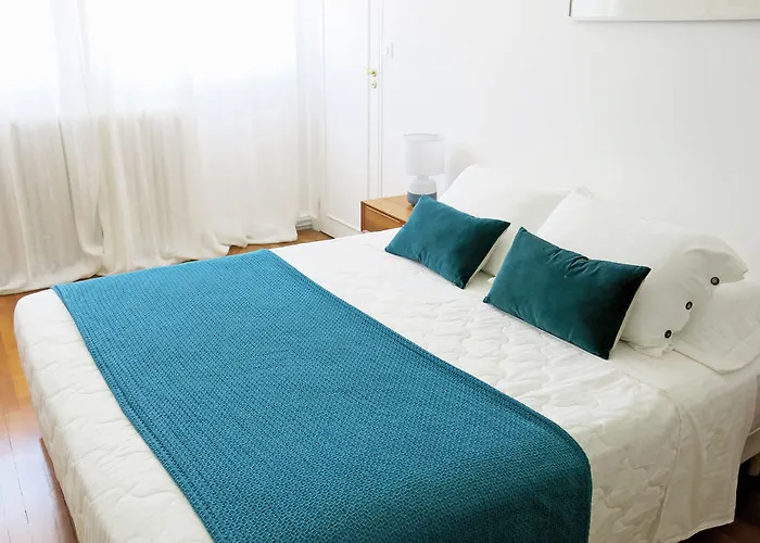 Hotel Villa Verde La Rochelle 3*